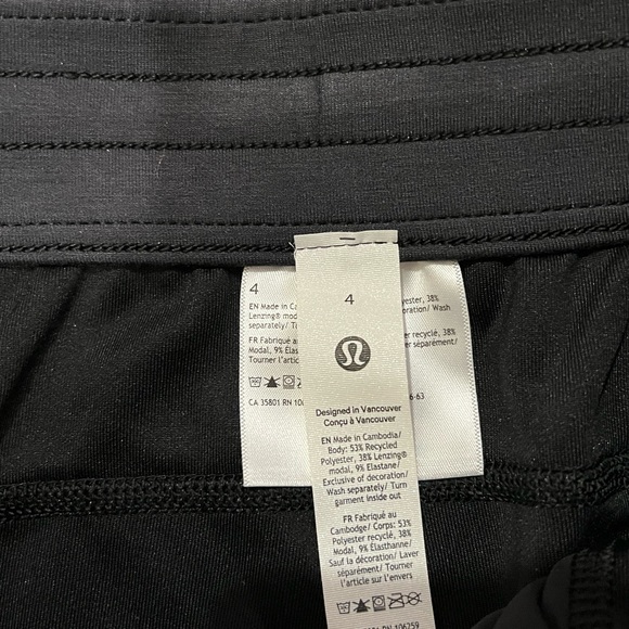 Lululemon Soft stream High Rise Straight Legged Cropped 24” - Picture 4 of 6